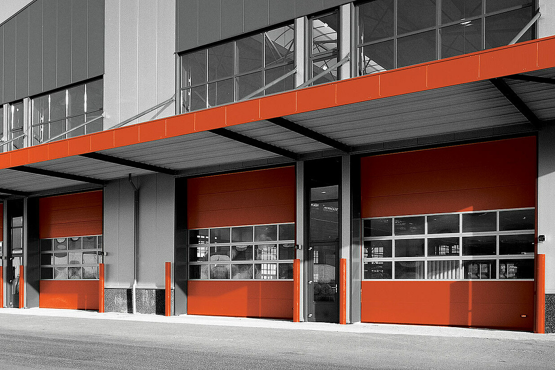 Szekcionált ipari kapuk